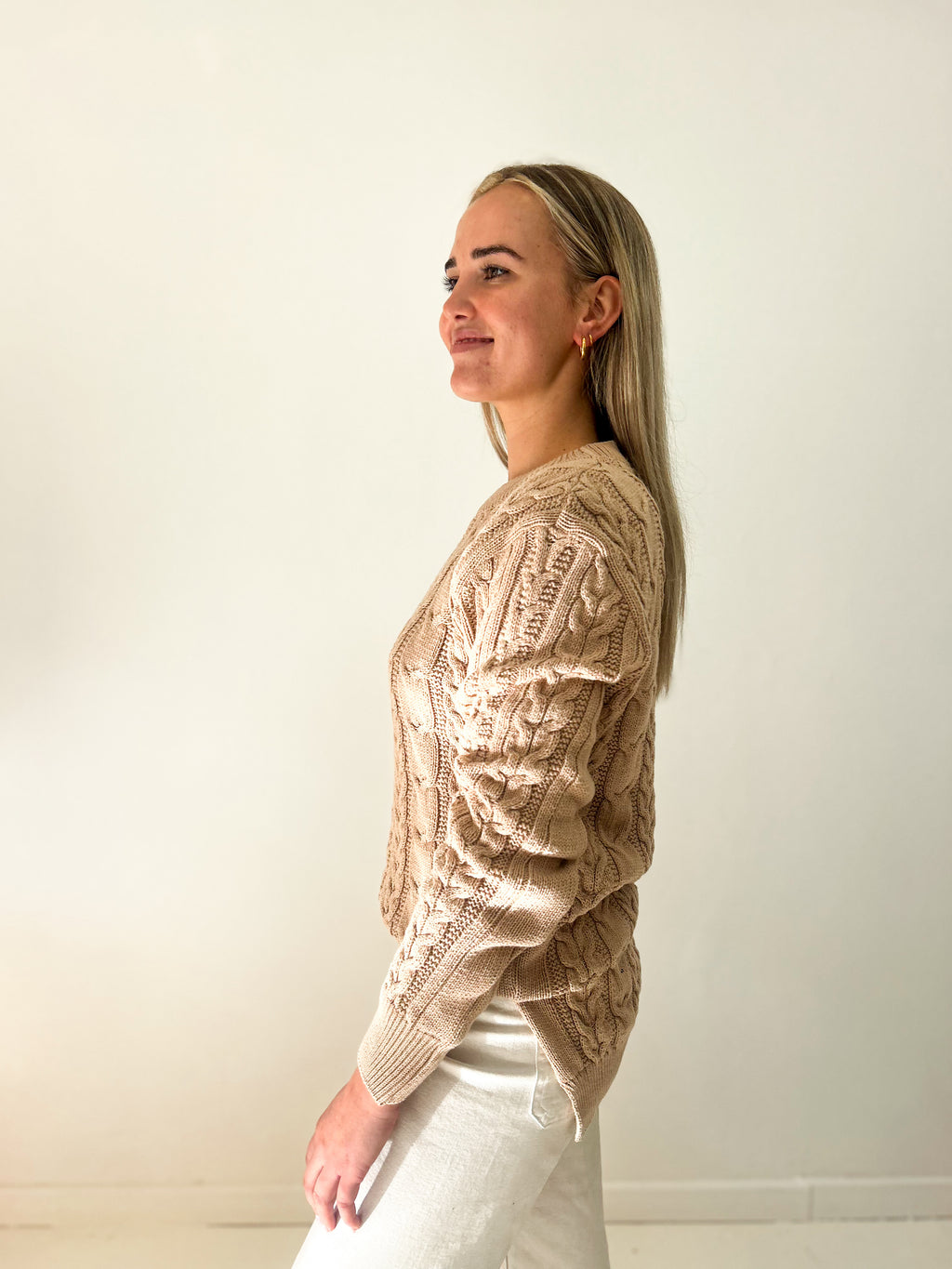 Cable Knits Beige
