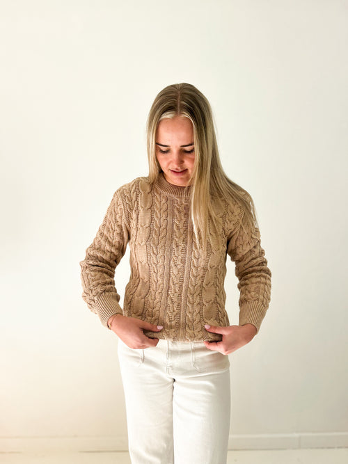 Cable Knits Beige