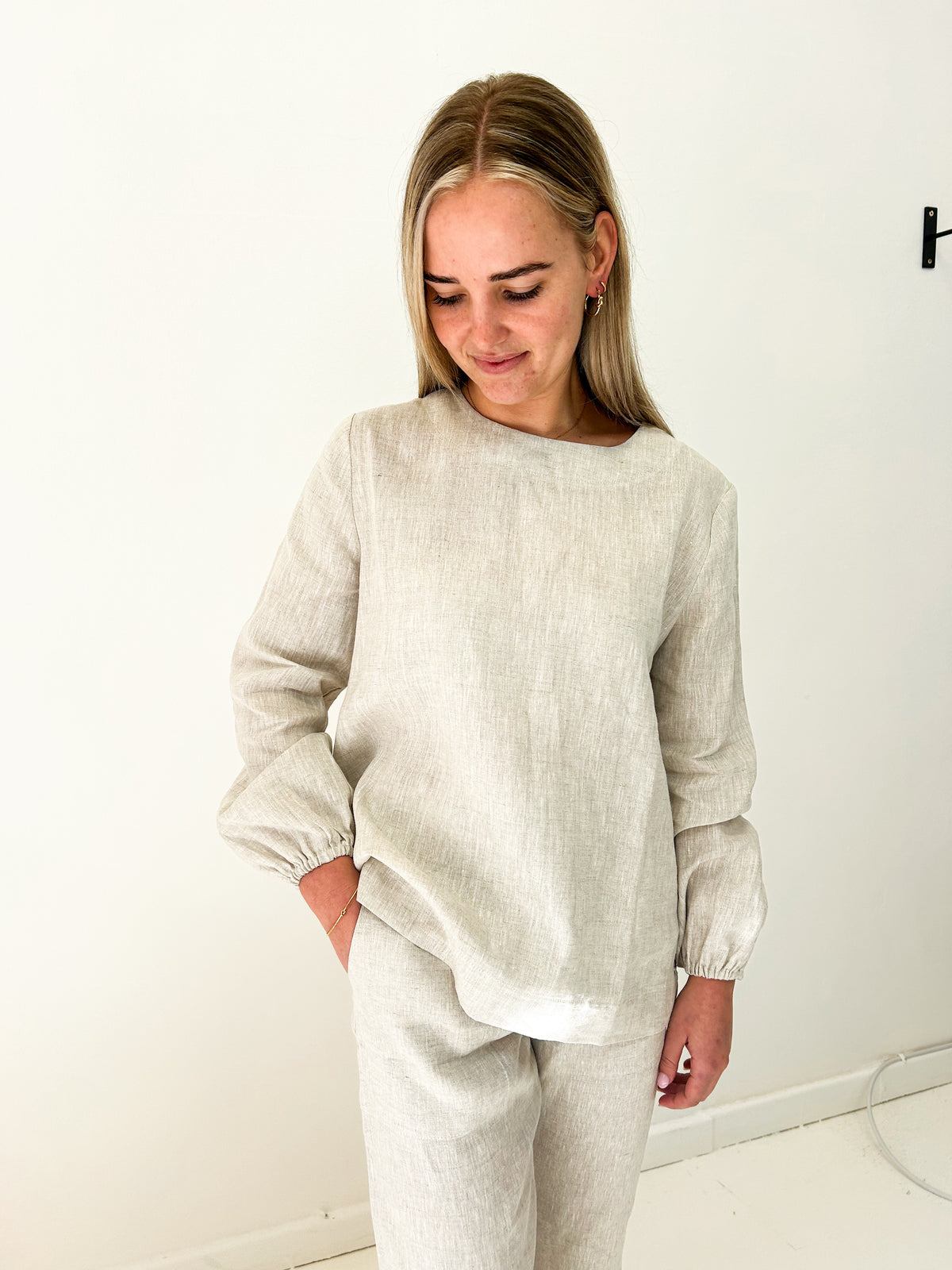 Cleo Biscuit Linen Top