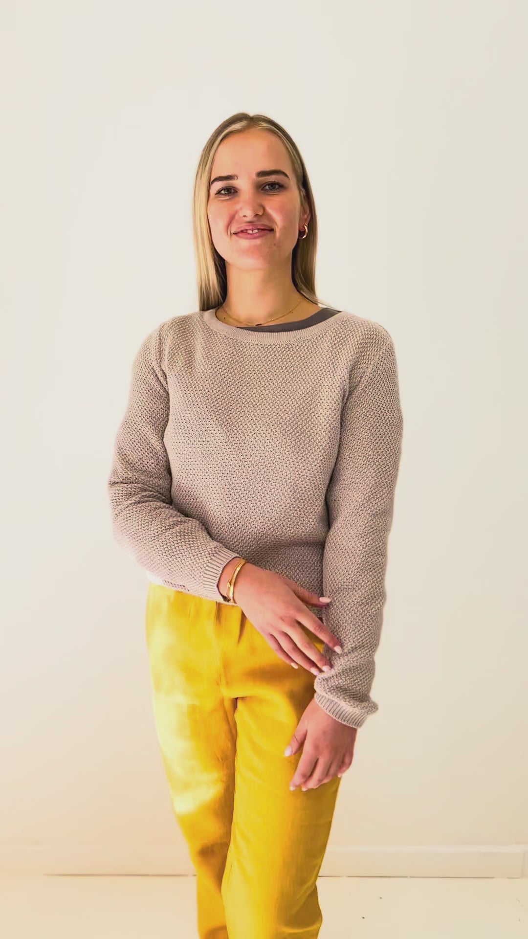 Modern Beige Cotton Knitwear